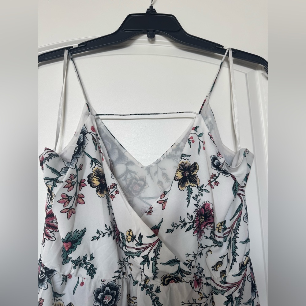 Loft Floral Spaghetti Strap Maxi Dress size 12p - Picture 5 of 6